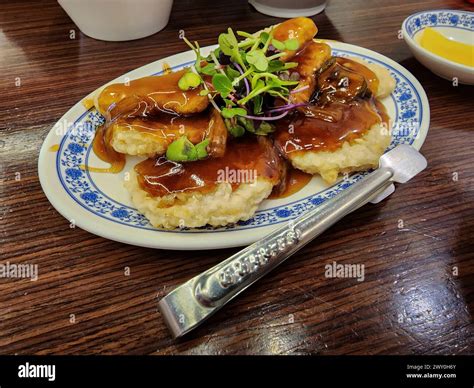  Zhenjiang Guobaorou - Zesty Wok-Fried Pork Belly Meets Sweet and Tangy Sauce Perfection!